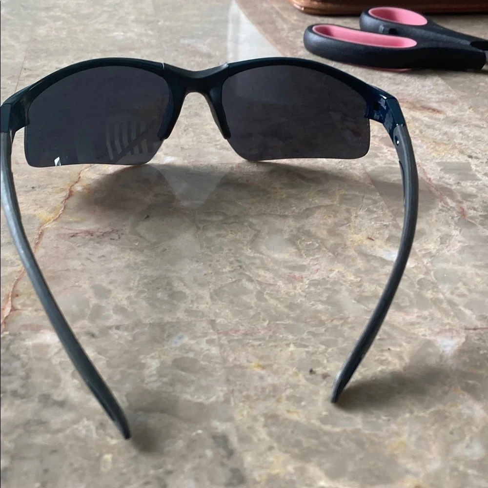 Black Sports Sunglasses